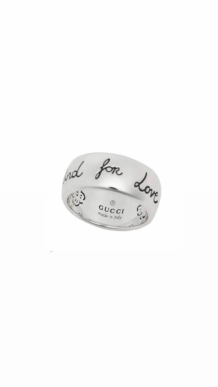 GUCCI BLIND FOR LOVE RING L
Silver